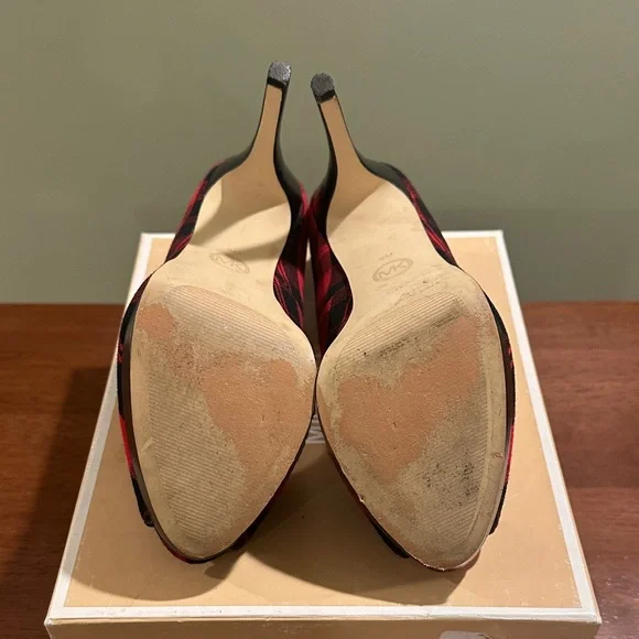 Michael Kors Plaid Peep-Toe Heels ✨🌹 - Picture 4 of 9